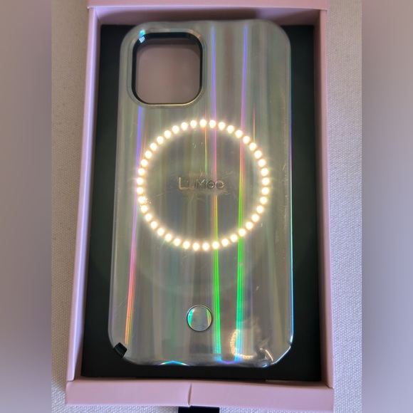 Paris Hilton Lumee Halo Holographic Selfie Cell Case Fits Apple 12 Pro Max - Picture 3 of 15